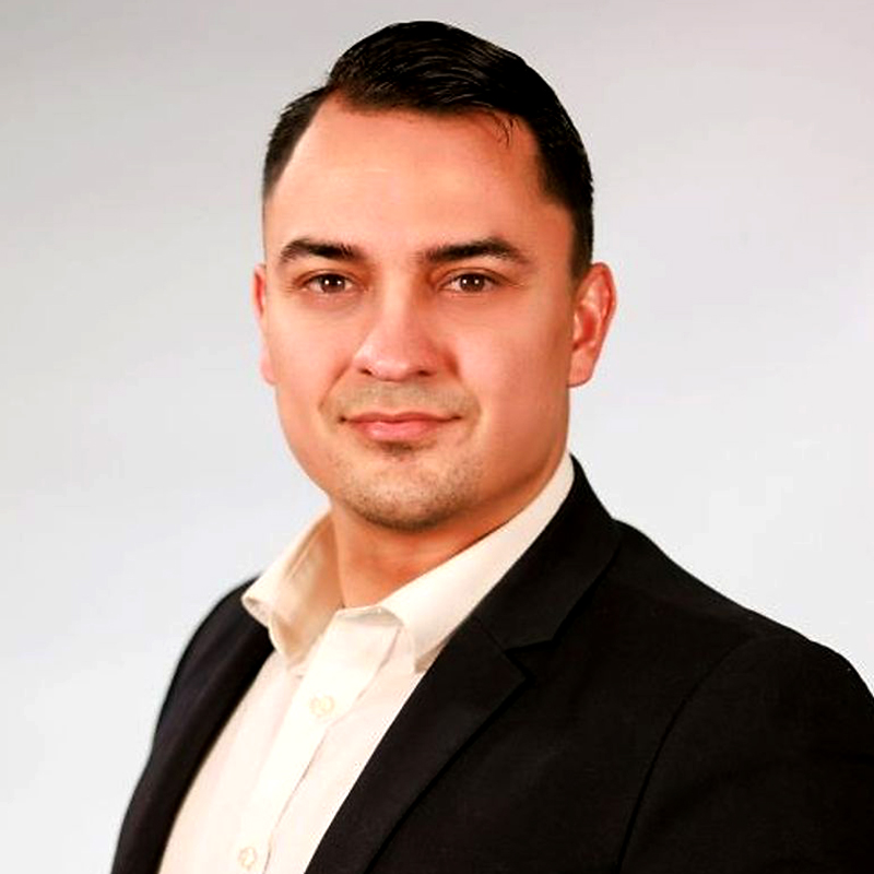 Jonathan Albanes Portrait